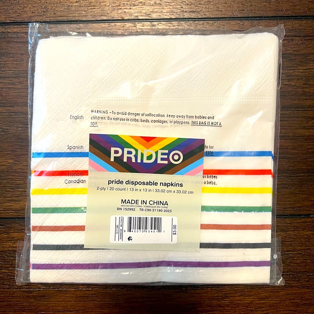 Pride Tableware Set - Picture 5 of 5